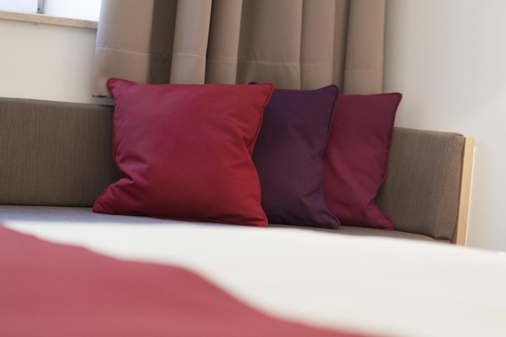 Kardinal Schulte Haus Hotell Bergisch Gladbach Eksteriør bilde