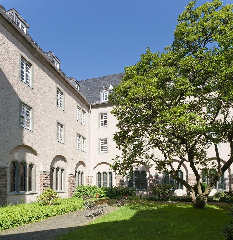 Kardinal Schulte Haus Hotell Bergisch Gladbach Eksteriør bilde