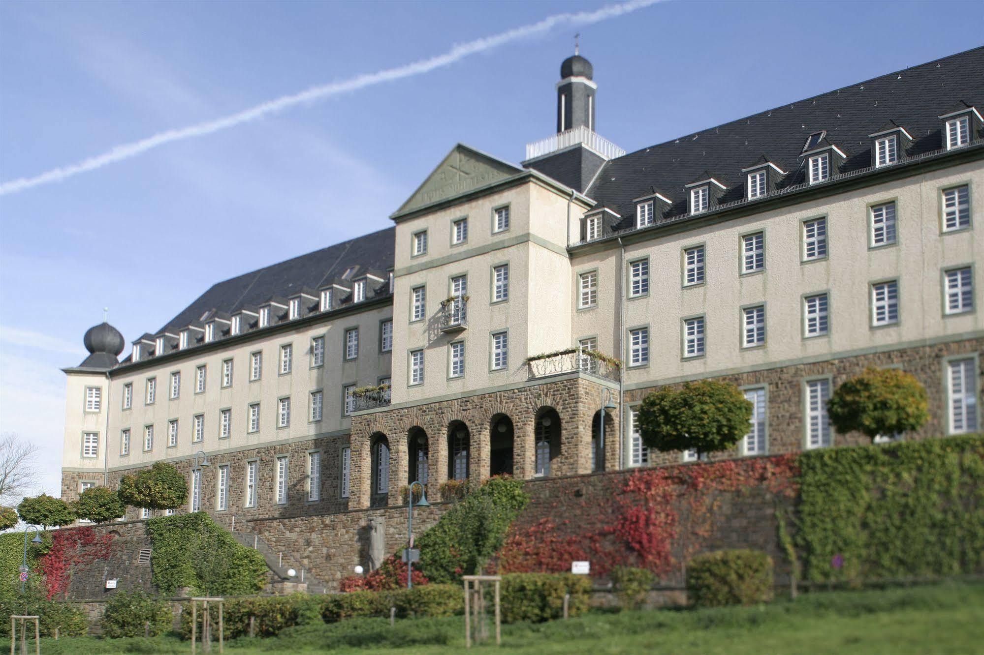 Kardinal Schulte Haus Hotell Bergisch Gladbach Eksteriør bilde